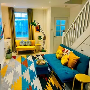Stay-k-belfast Cosy Entire House 10 Mins From Centre Сasa de vacaciones